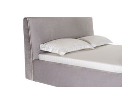 Miegamojo baldai | PERLA subtili, kuklaus dizaino minkšta miegamojo kambario lova