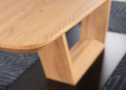 SANTA modernaus dizaino išplėčiamas stalas valgomajam, svetainei, virtuvei, pietų stalas