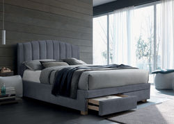 FORTŪNA160 PILKA modernaus stiliaus miegamojo kambario dvigulė lova su patalynės dežėmis