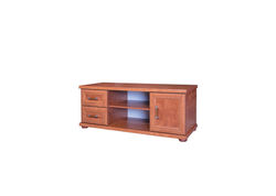 Svetainės baldai | OSTINAS31 klasikinio stiliaus svetainės komplektas: kampinė vitrina, TV staliukas, pakabinama lentyna