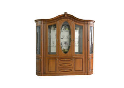 Svetainės baldai | CEZARIS 3 RIEŠUTAS klasikinio stiliaus svetainės sekcija, vitrina, indauja