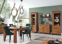 IRMA svetainės baldų kolekcija: komoda, vitrina, spinta, kavos staliukas, pietų stalas, pakabinama lentyna