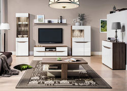 LEILA17 svetainės baldų komplektas: komoda, vitrina, lentyna, TV spintelė, kavos staliukas