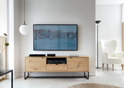 AMBRA modernių svetainės baldų kolekcija: komoda, vitrina, indauja, TV spintelė, kavos staliukas