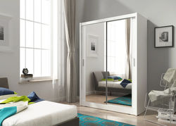 MATEO II 150 BALTA spinta su veidrodžiais miegamajam, svetainei, prieškambariui, vaikų, jaunuolio kambariui, biurui, stumdomos durys